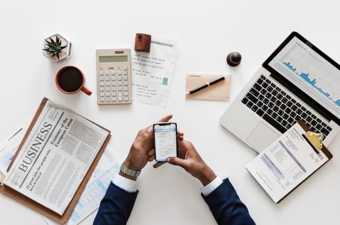 Top 4 Manual Tasks That Every Accounts Payable Department Should Automate
