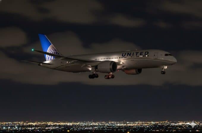 Mid Air Crisis on United UA770 The Full Story Behind the Emergency Diversion